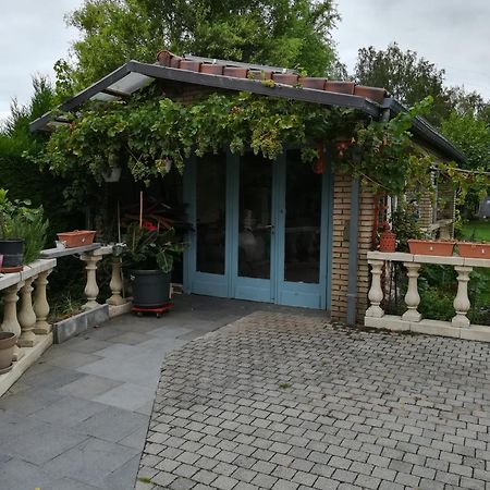 Le Castillon Trivieres Exterior foto